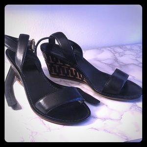 Tory Burch Wedge Sandals Size 8